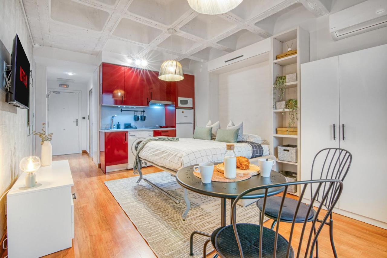 Cozy Penthouse, 20 Min To Downtown, Alcala Norte Madrid Exterior foto